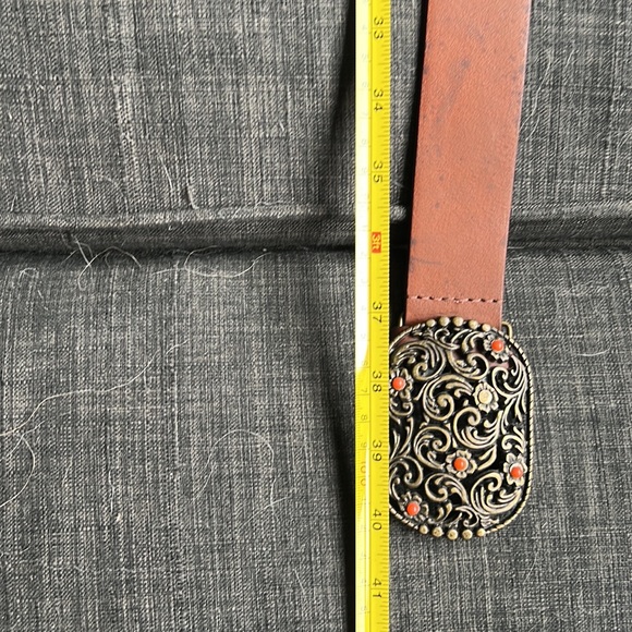 Brown belt - Picture 3 of 6